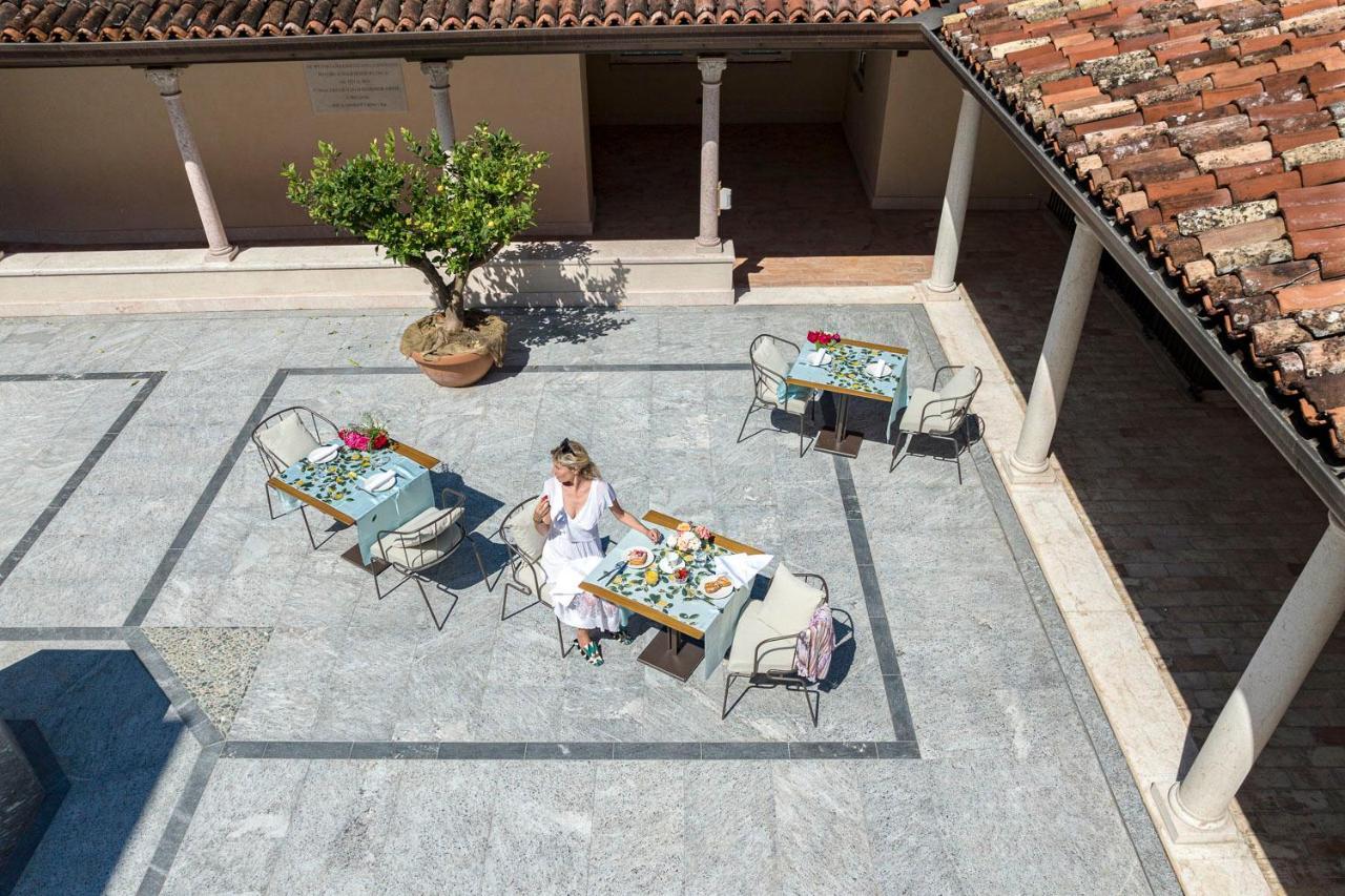 Aparthotel Eremus Relais à Lonato Extérieur photo