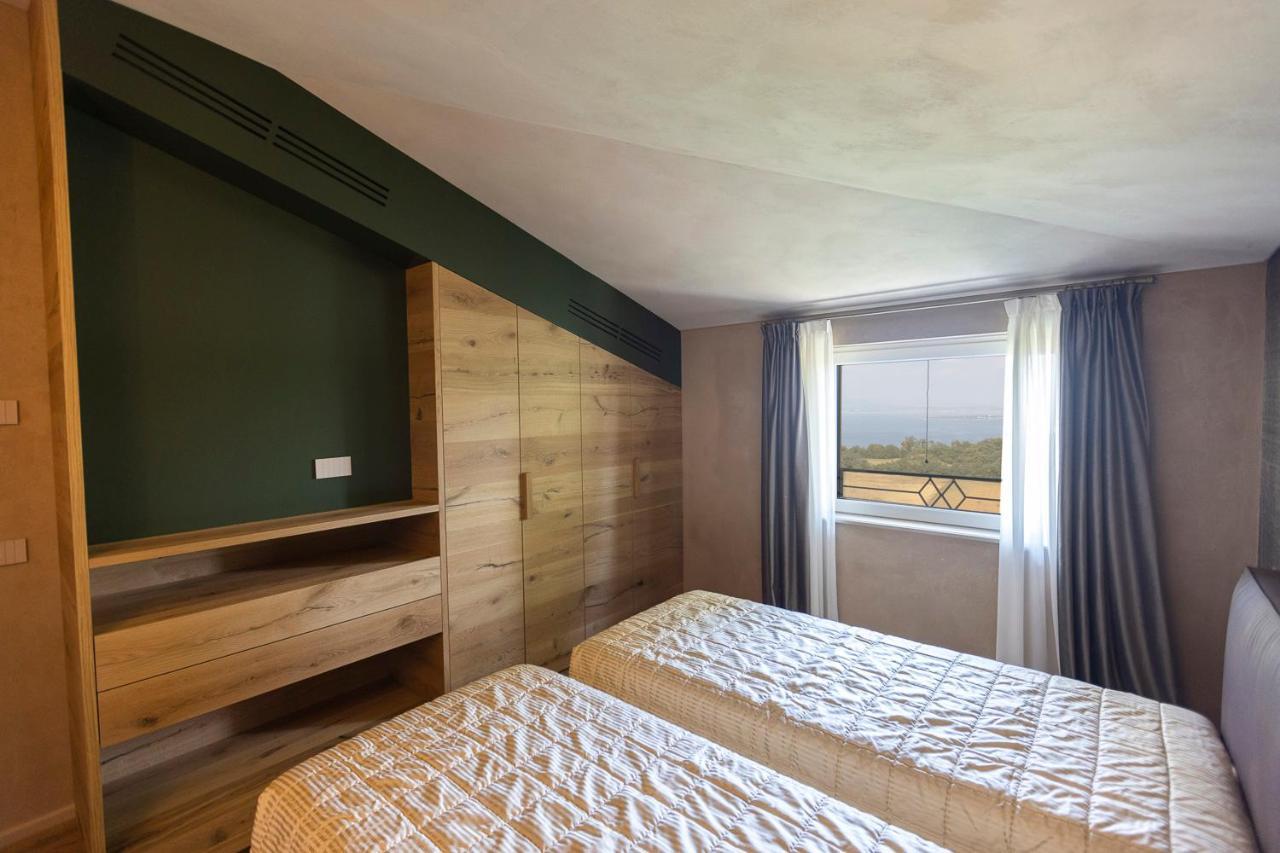 Aparthotel Eremus Relais à Lonato Extérieur photo