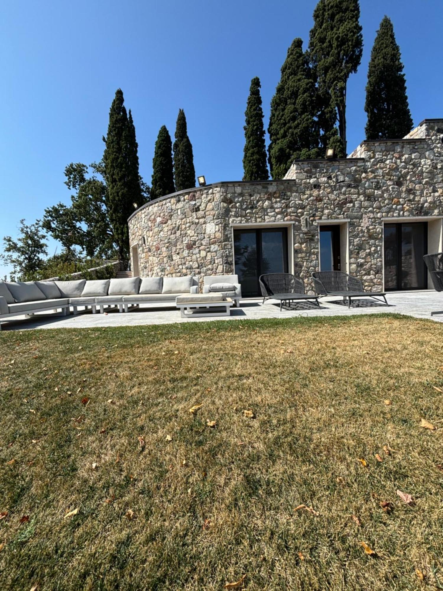 Aparthotel Eremus Relais à Lonato Extérieur photo